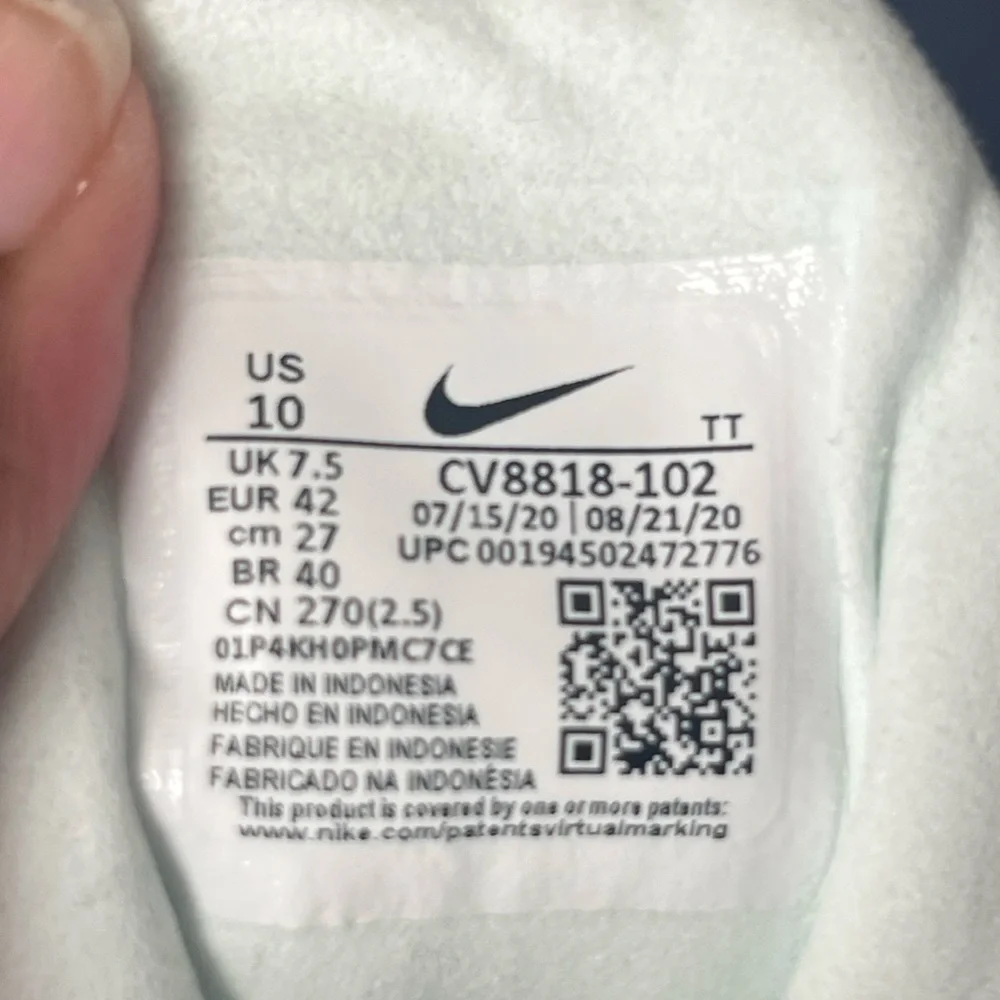 EUC Nike Wmns Air Max 270 React 'Pale Ivory' - Sz 10